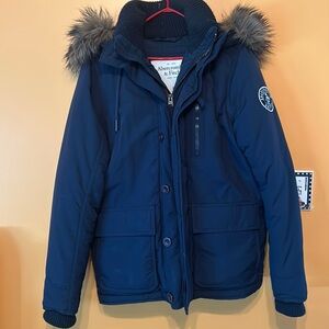 Men’s Abercrombie Navy Winter Jacket Size XL